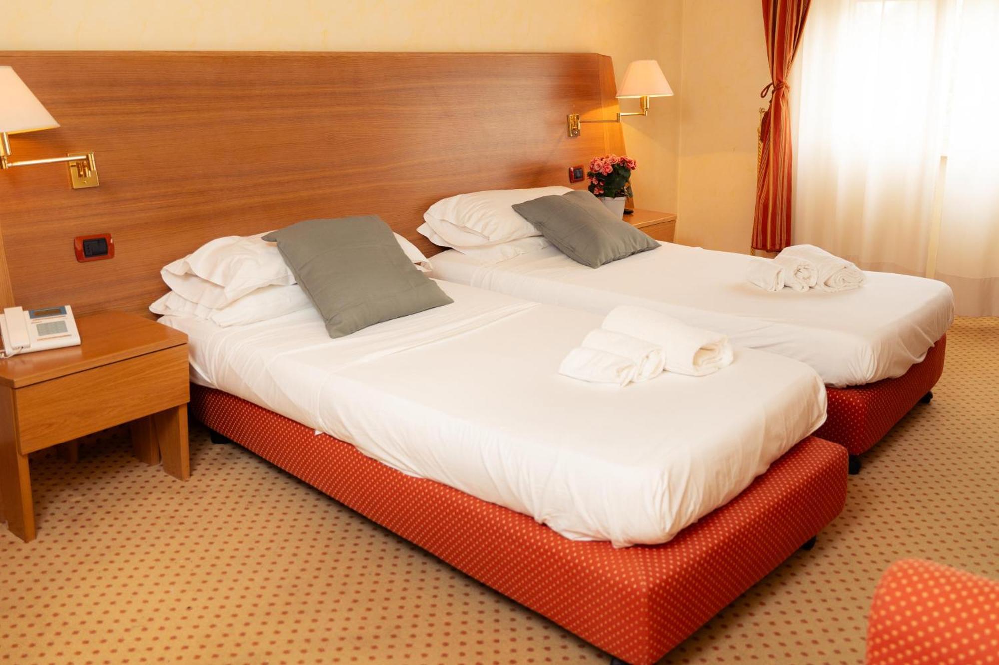 Hotel San Pancrazio Trescore Balneario Zewnętrze zdjęcie
